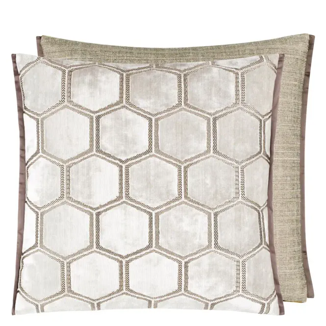 Hovedbilde Designers Guild - Manipur Oyster Velvet